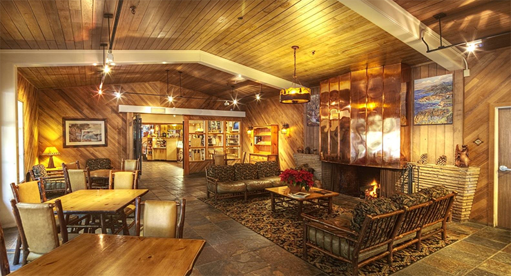 big sur lodge lobby lounge