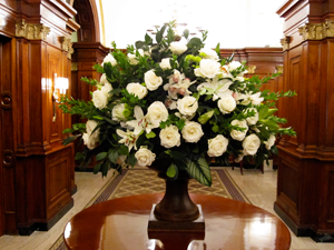 hay adams hotel washington d.c. flower arrangement