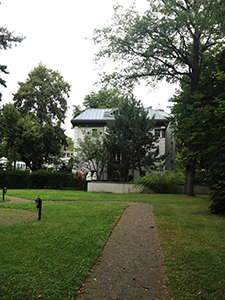 the schlosshotel im grunewald berlin hotel exterior from the grounds