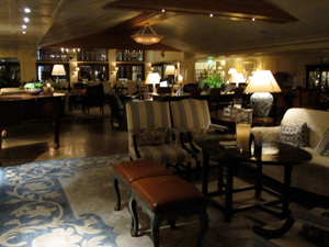 photo of the lobby lounge in shutters on the beach santa monica
