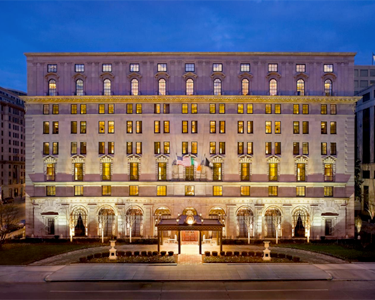 st. regis dc exterior uplit at night